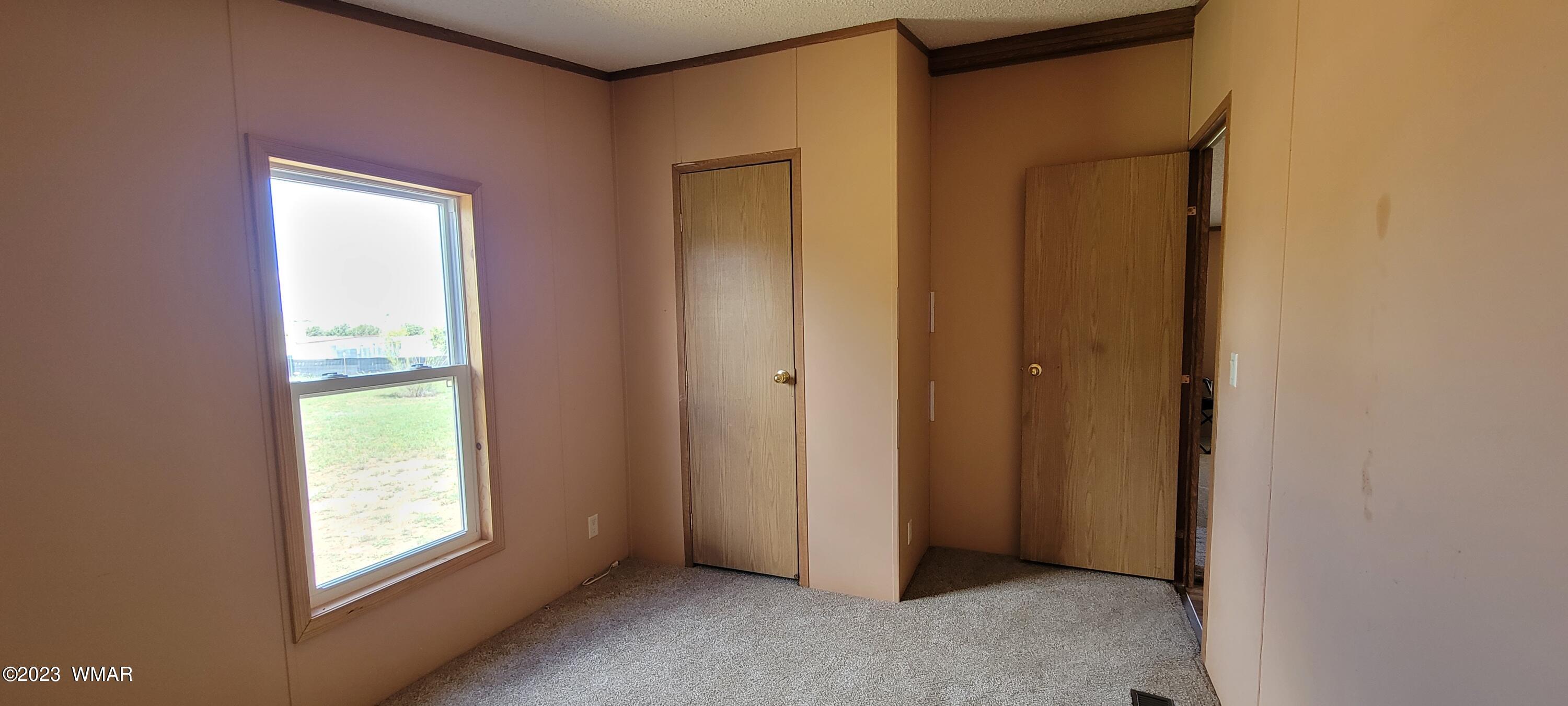 4732 Norris Road Snowflake, AZ 85937 - Photo 27 of 67 a view of an empty room and window
