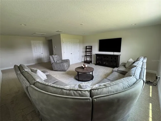 $685,000 | 13150 Wellspring Drive, Lithia, FL 33547