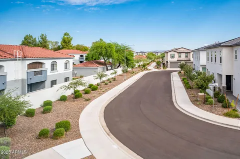 $695,000 | 17146 North 50th Street, Scottsdale, AZ 85254