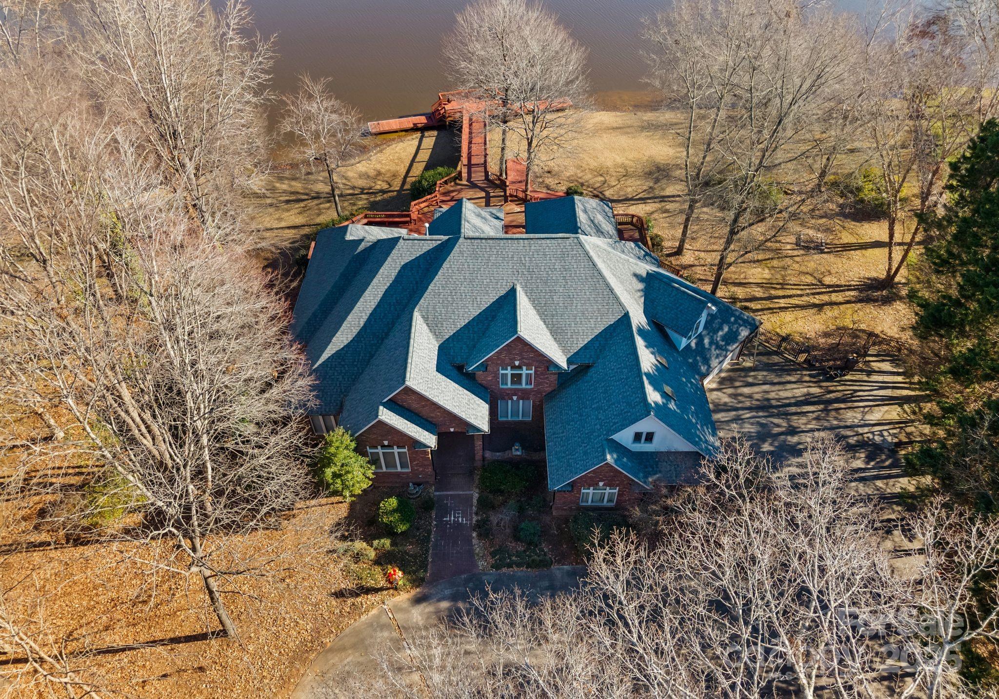 718 Eagle Point Court Matthews, NC 28104 - Photo 2 of 45