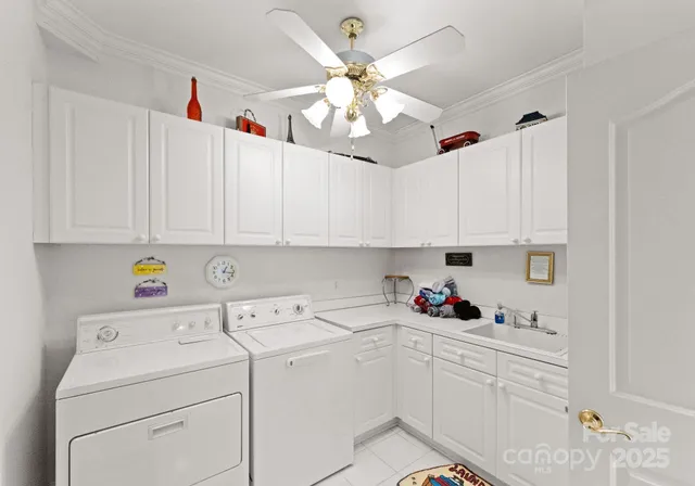 $1,599,000 | 718 Eagle Point Court, Matthews, NC 28104