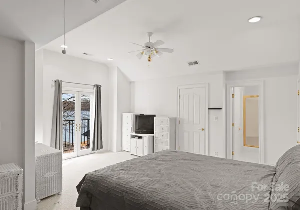 $1,399,000 | 718 Eagle Point Court, Matthews, NC 28104