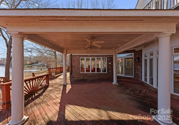 $1,399,000 | 718 Eagle Point Court, Matthews, NC 28104