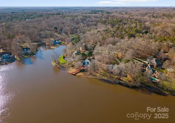 $1,399,000 | 718 Eagle Point Court, Matthews, NC 28104