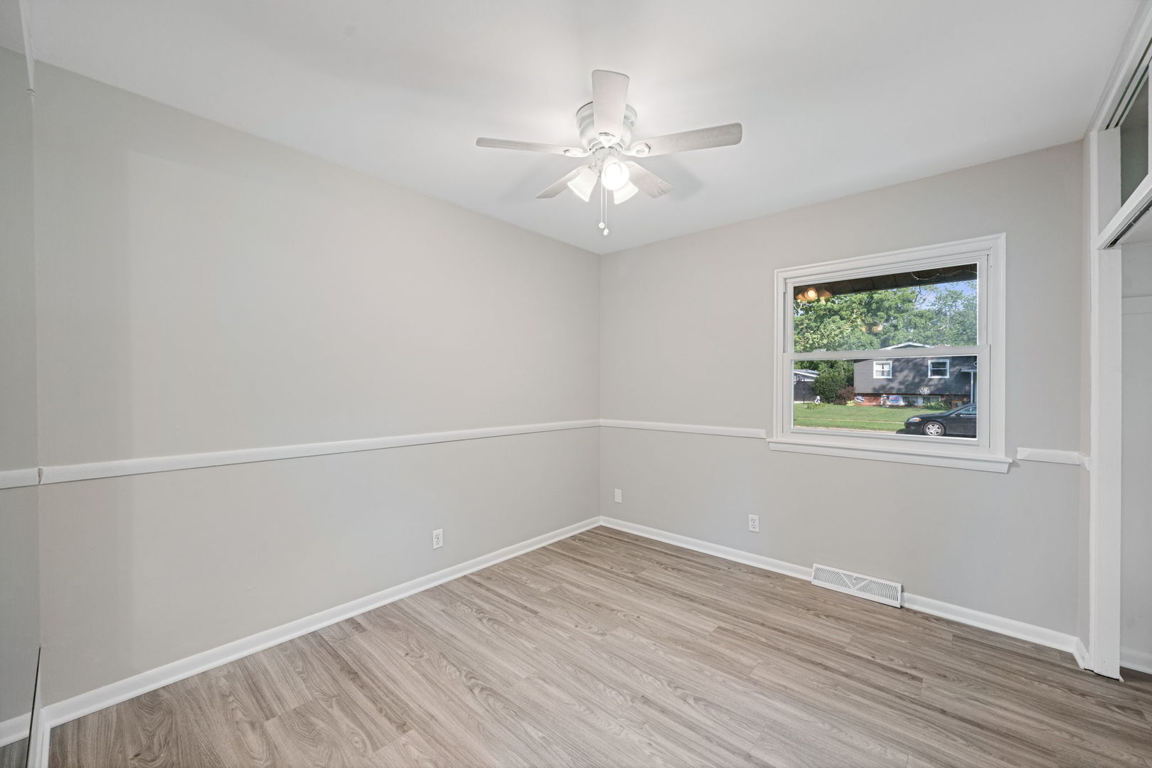 9 Woodridge Road Montgomery, IL 60538 - Photo 14 of 31 Gallery Image 14