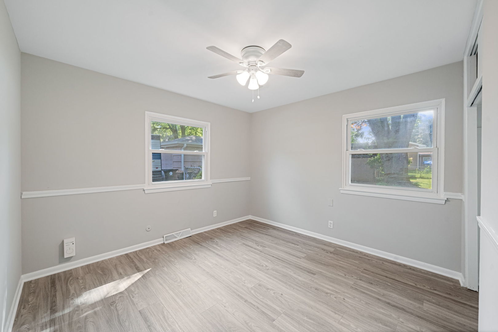 9 Woodridge Road Montgomery, IL 60538 - Photo 15 of 31 Gallery Image 15