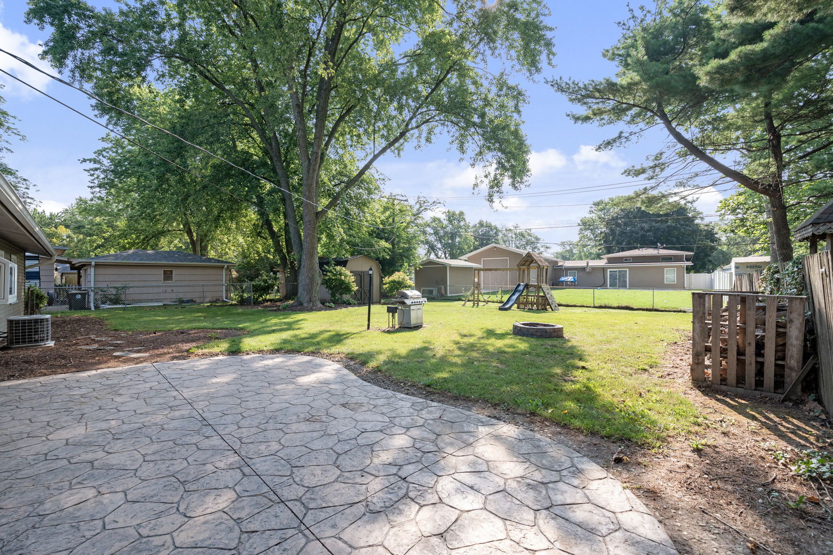 9 Woodridge Road Montgomery, IL 60538 - Photo 22 of 31 Gallery Image 22