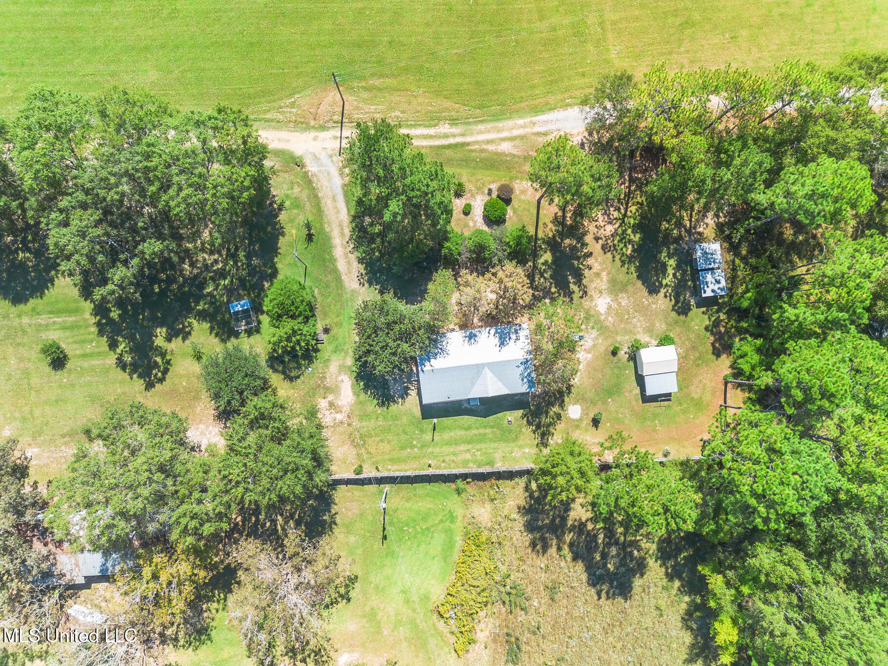1049 A Carnes Road Wiggins, MS 39577 - Photo 6 of 29 Top view