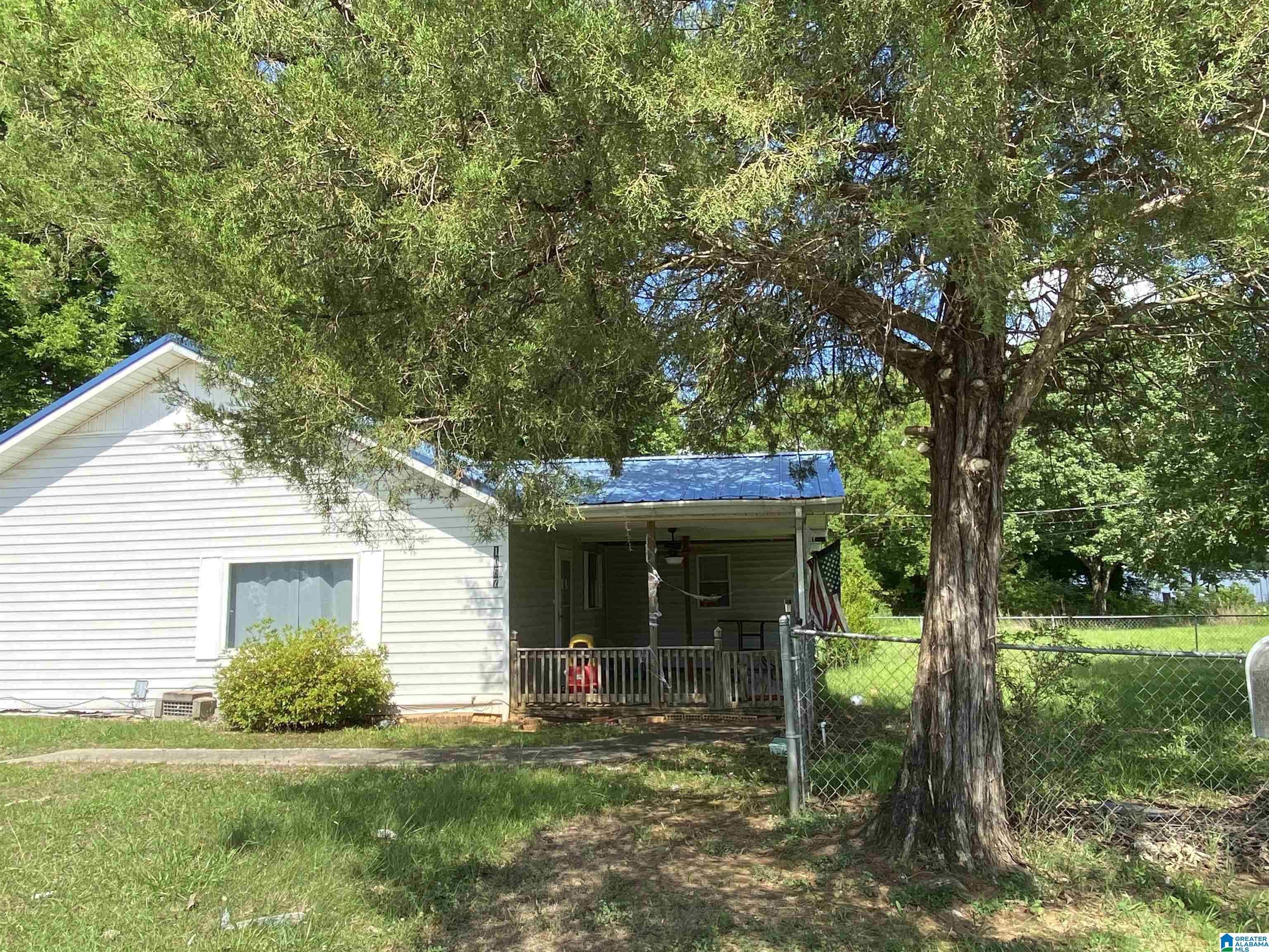 1067 14th Street Calera, AL 35040 - Photo 2 of 3
