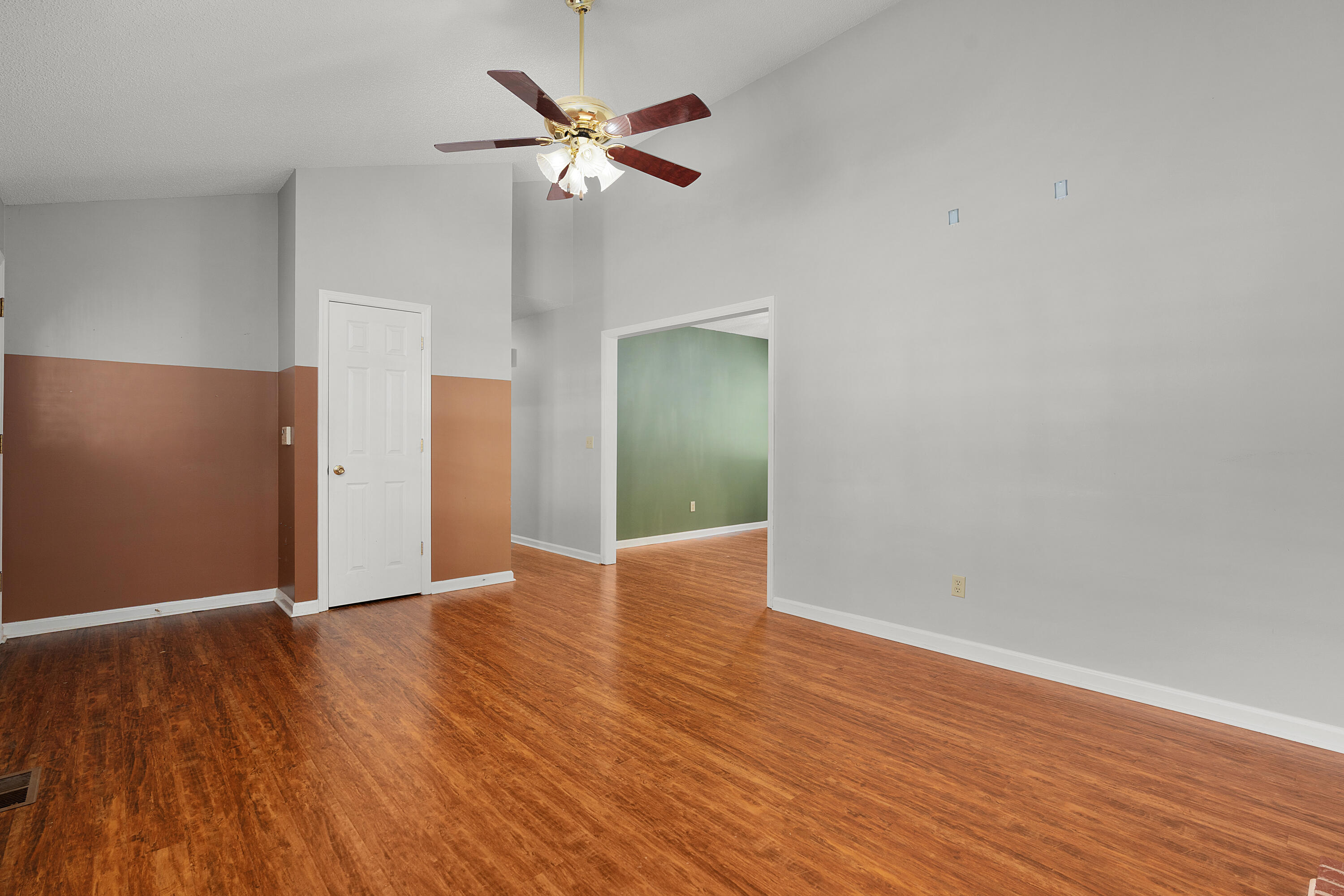 203 Spring Valley Lane Ringgold, GA 30736 - Photo 13 of 53 31 - 203 Spring Valley - Interior