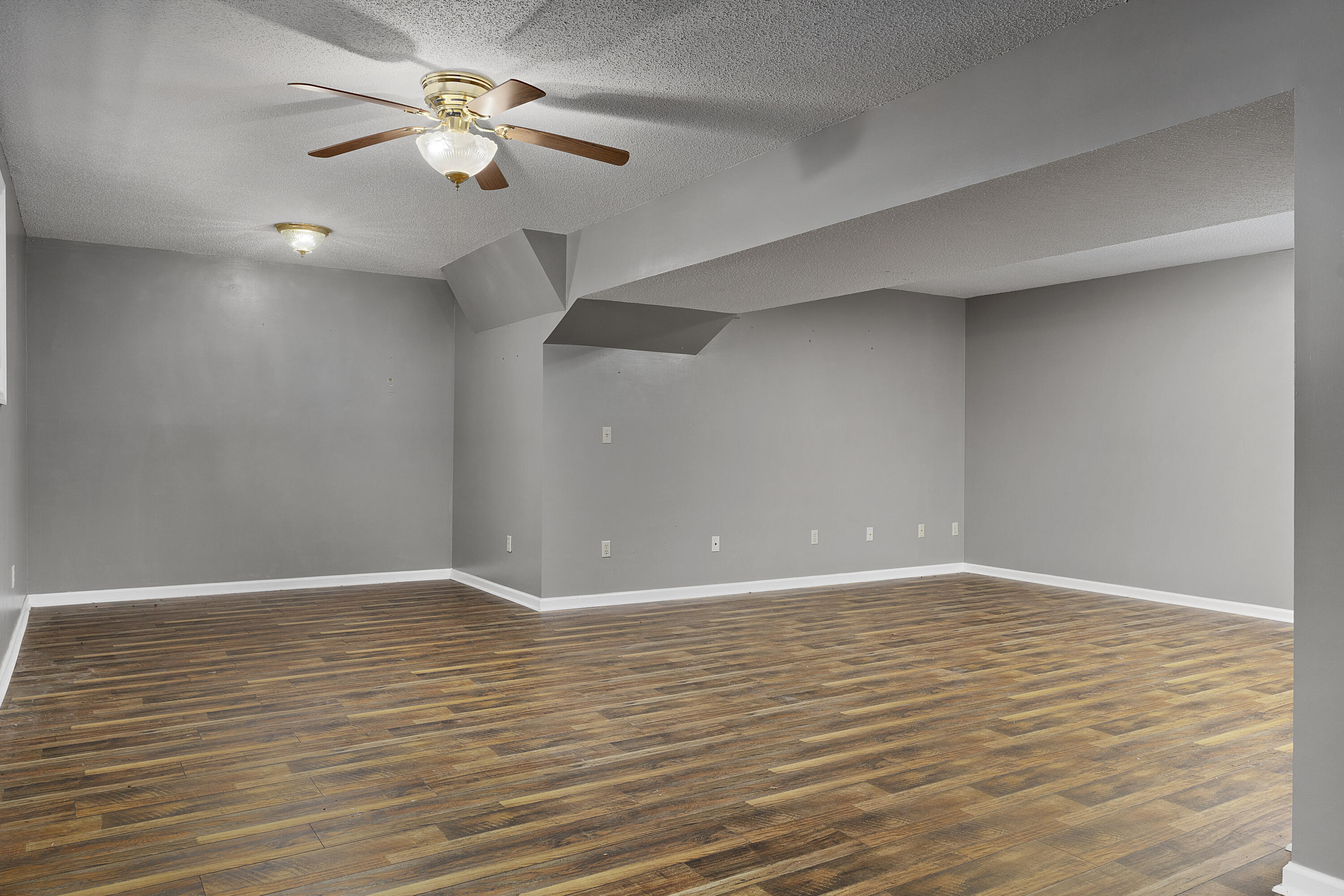 203 Spring Valley Lane Ringgold, GA 30736 - Photo 33 of 53 51 - 203 Spring Valley - Interior