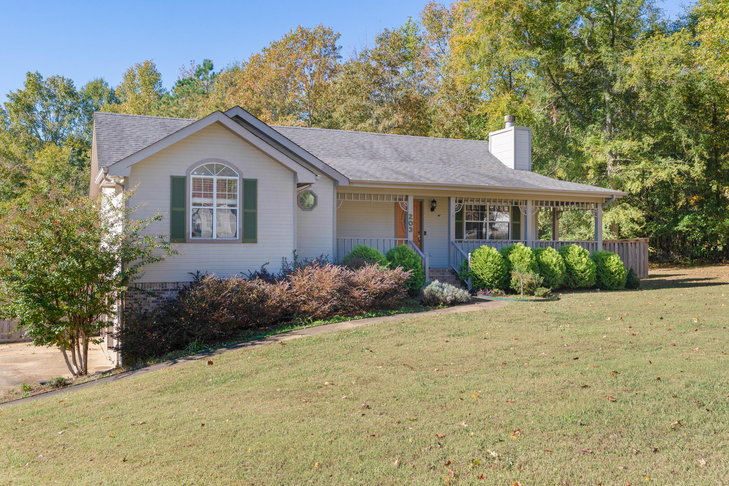 203 Spring Valley Lane Ringgold, GA 30736 - Photo 6 of 53 13 - 203 Spring Valley - Exterior