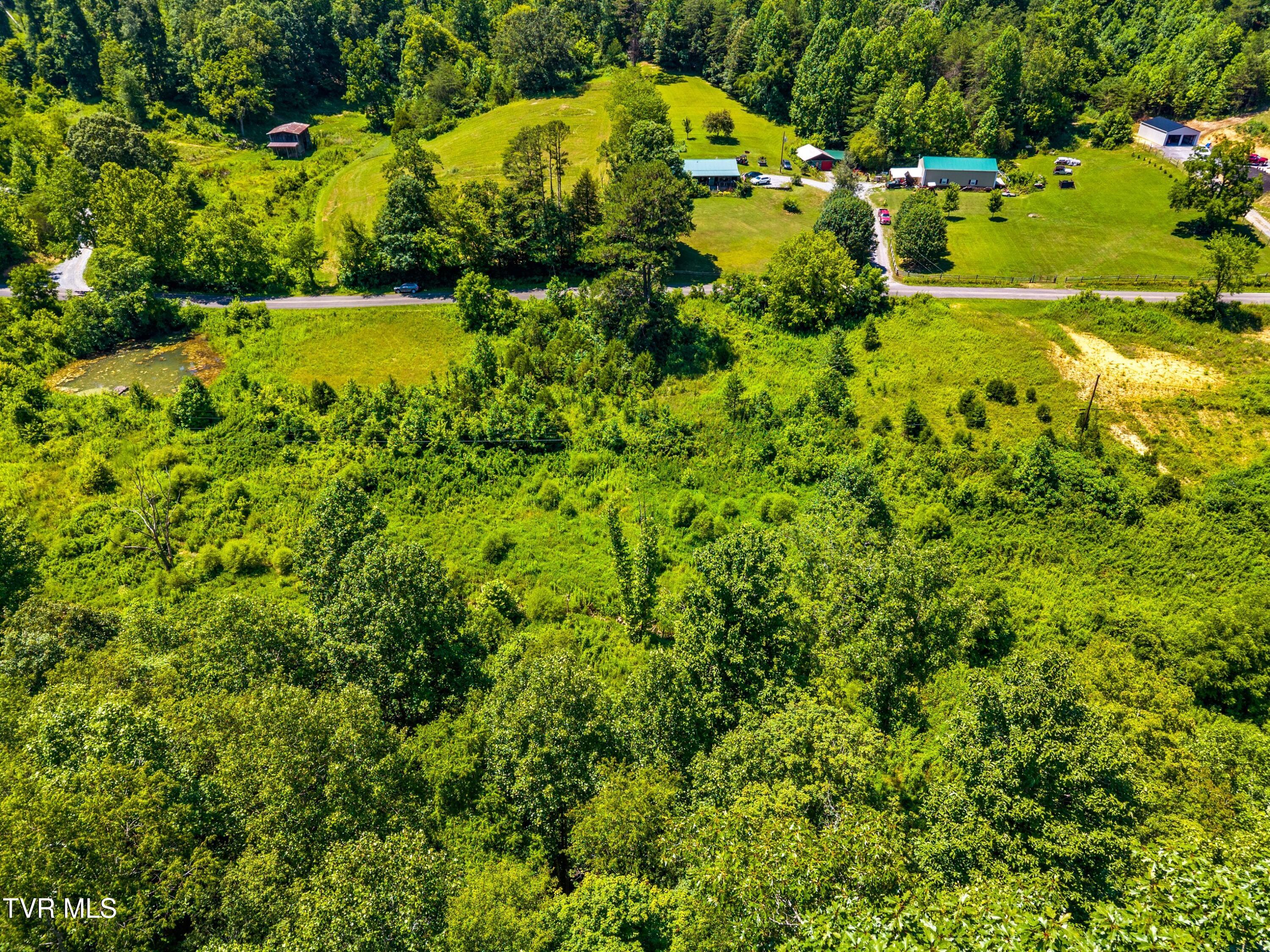 443 Butcher Valley Road Rogersville, TN 37857 - Photo 4 of 17 004-443ButcherValleyRoad-Rogersville-TN-