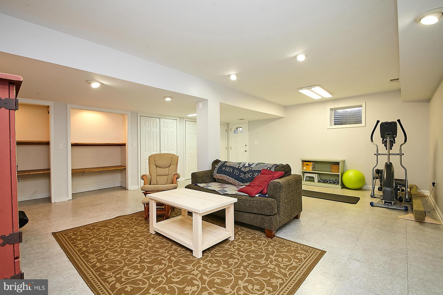 8070 Stillbrooke Road Manassas, VA 20112 - Photo 22 of 30 Basement