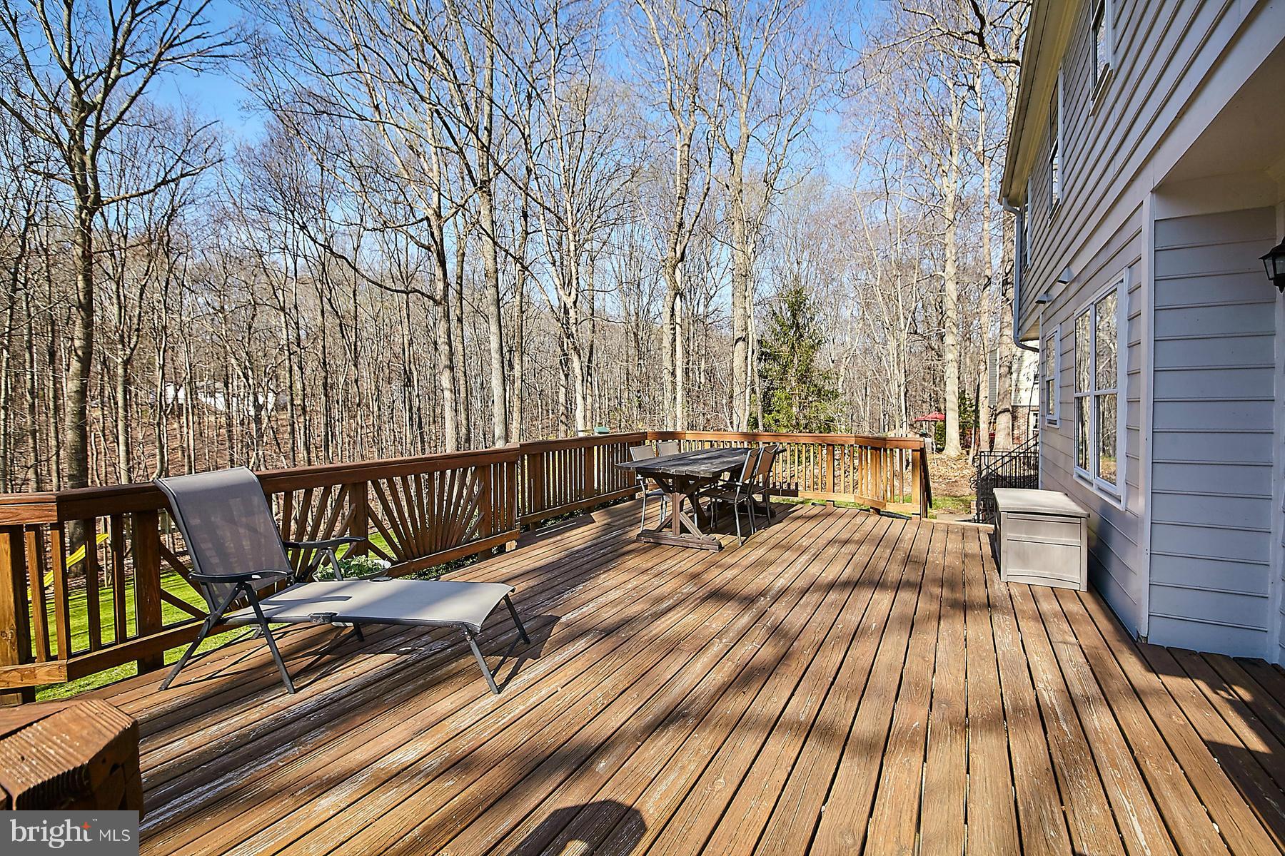 8070 Stillbrooke Road Manassas, VA 20112 - Photo 27 of 30 Exterior (Rear)