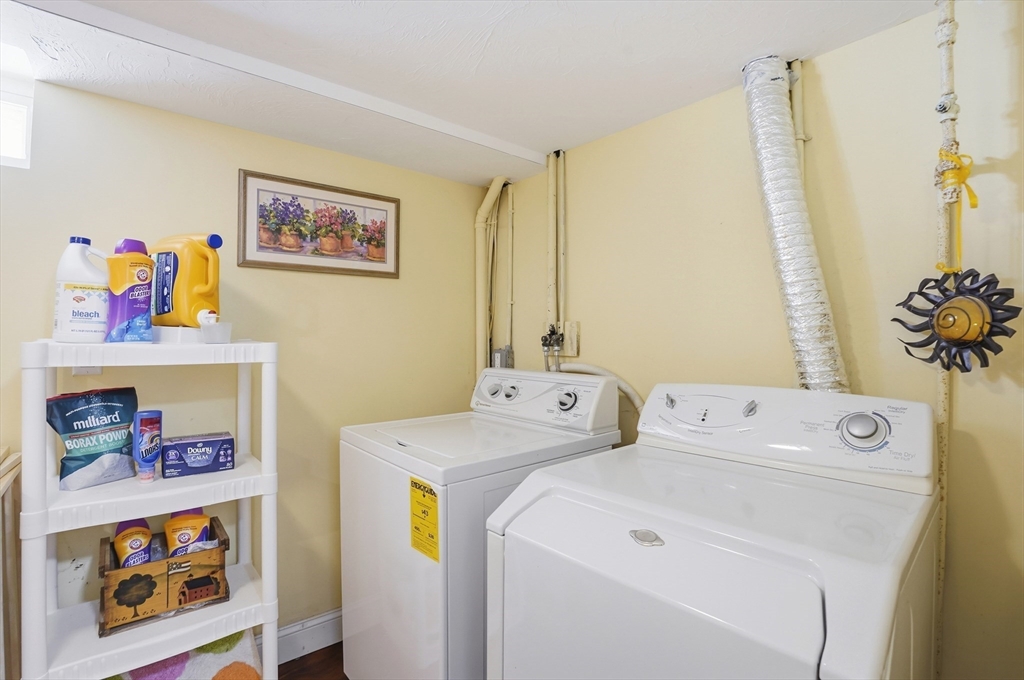 9 Kanehoe Court Townsend, MA 01474 - Photo 23 of 31 a utility room with dryer and washer