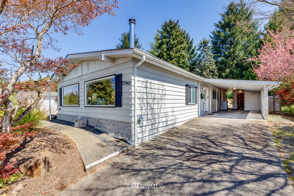 23903 Rock Circle Bothell, WA 98021 - Photo 3 of 39