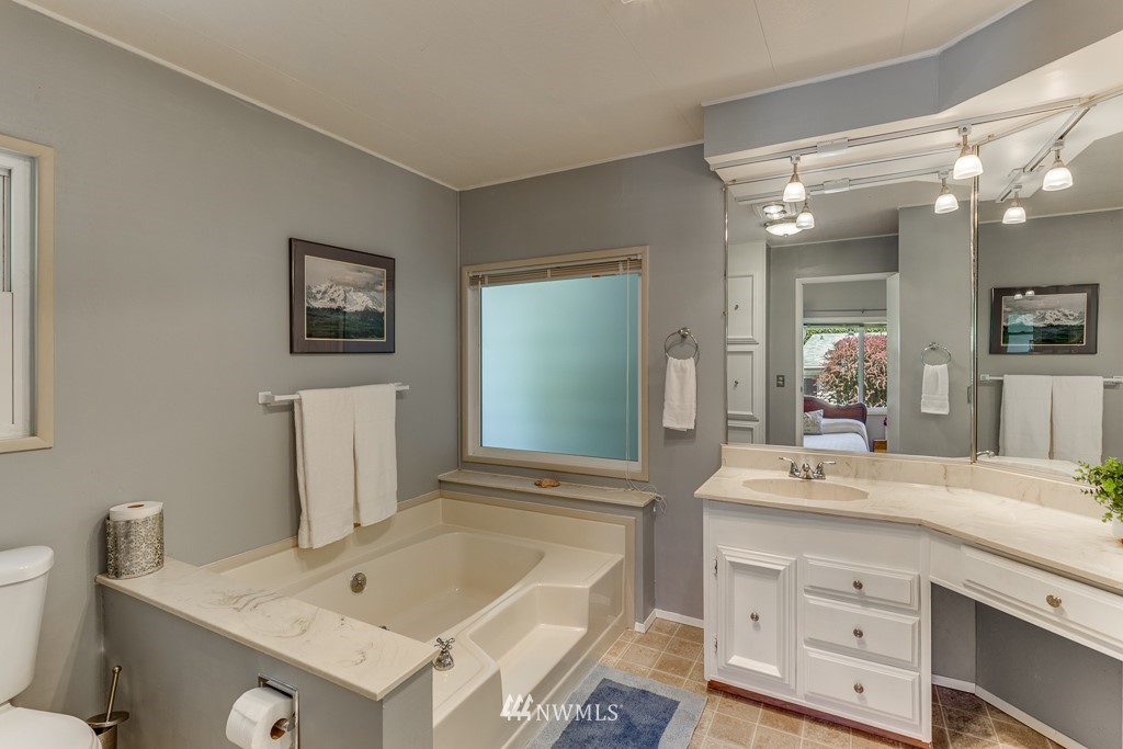23903 Rock Circle Bothell, WA 98021 - Photo 22 of 39