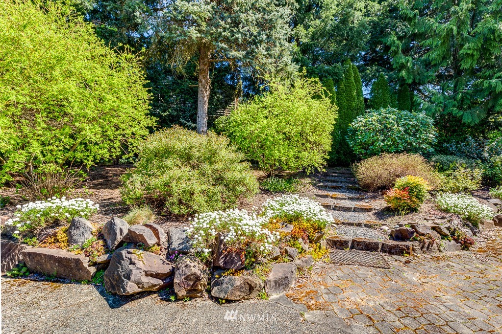 23903 Rock Circle Bothell, WA 98021 - Photo 29 of 39