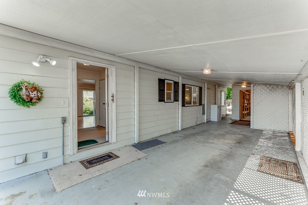 23903 Rock Circle Bothell, WA 98021 - Photo 4 of 39