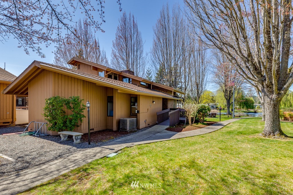 23903 Rock Circle Bothell, WA 98021 - Photo 34 of 39