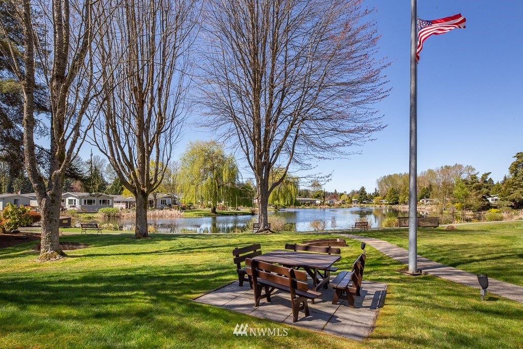 23903 Rock Circle Bothell, WA 98021 - Photo 36 of 39