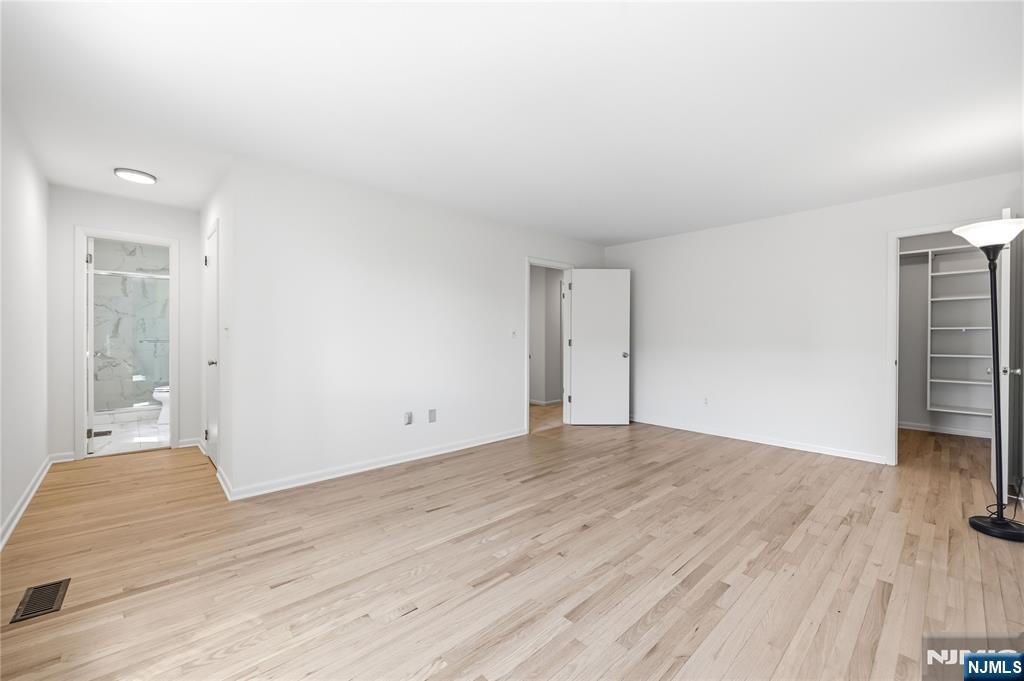 319 Gorge Road, Unit C0007 Cliffside Park, NJ 07010 - Photo 18 of 29