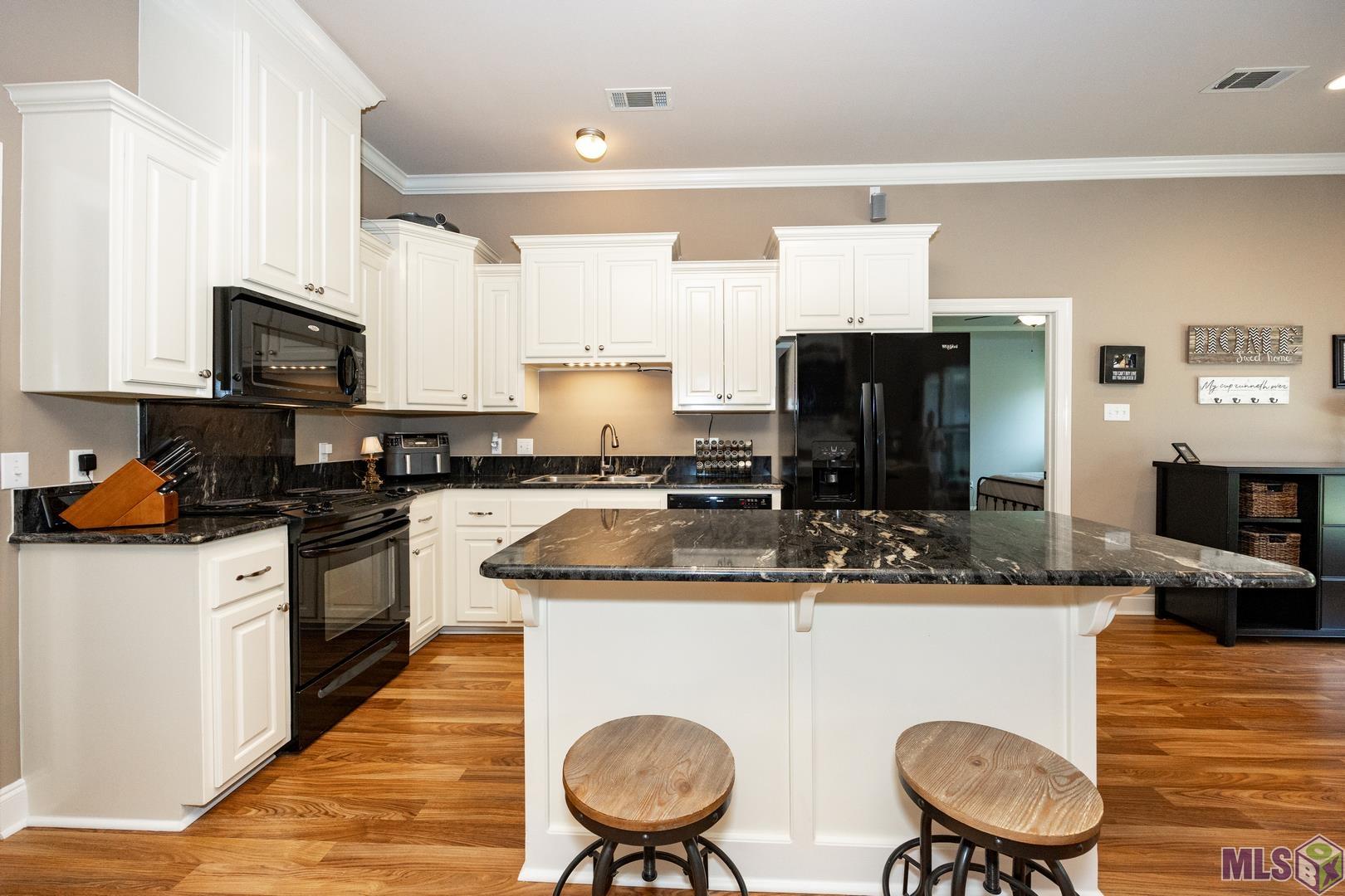 16122 Venetian Avenue Baton Rouge, LA 70817 - Photo 11 of 28 Gallery Image 11
