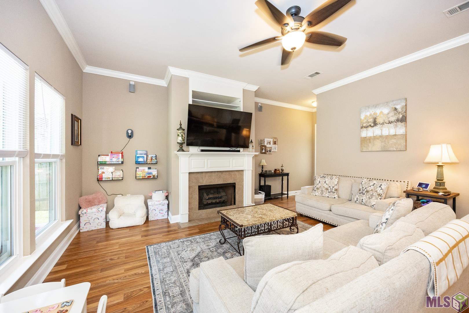 16122 Venetian Avenue Baton Rouge, LA 70817 - Photo 4 of 28 Gallery Image 4