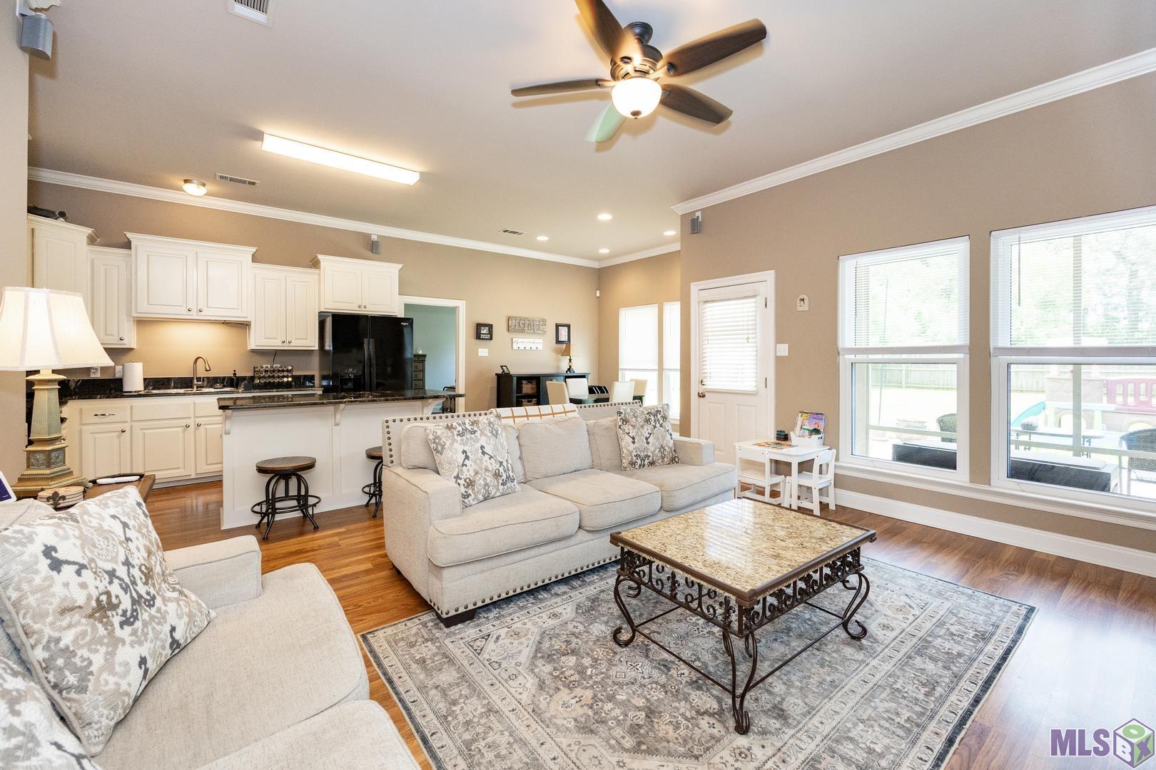 16122 Venetian Avenue Baton Rouge, LA 70817 - Photo 8 of 28 Gallery Image 8