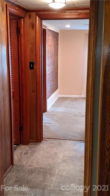 332 Jericho Road Harmony, NC 28634 - Photo 8 of 17 a view of an front door
