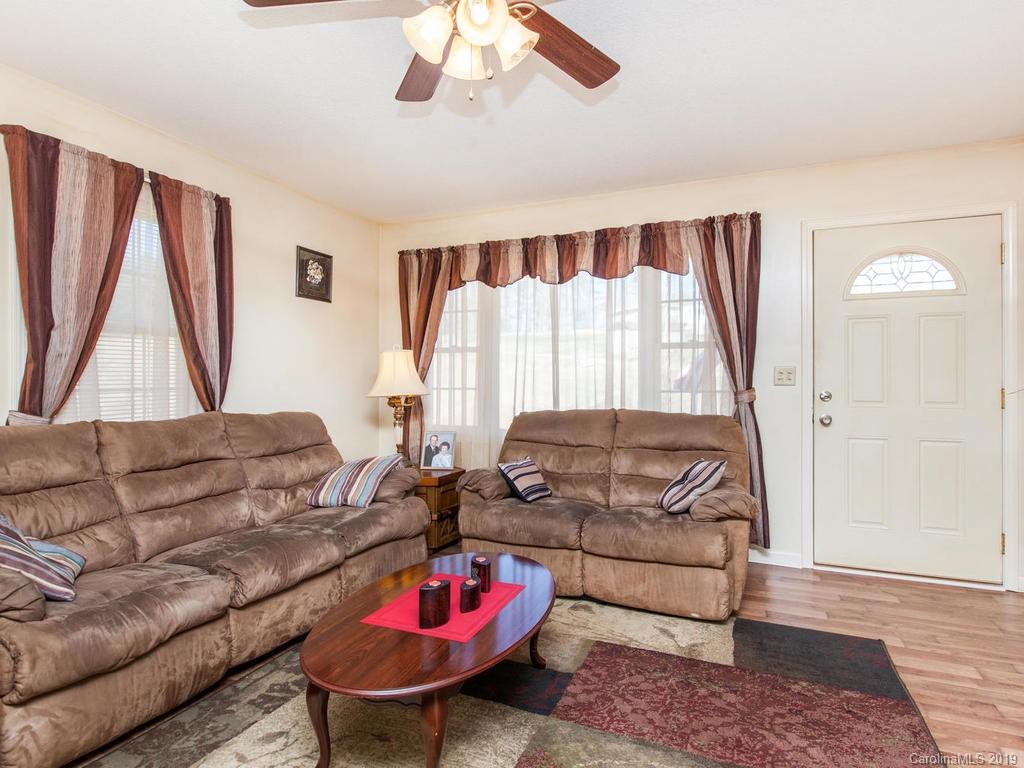 74 Murray De Bruhl Road Alexander, NC 28701 - Photo 6 of 34 Gallery Image 6