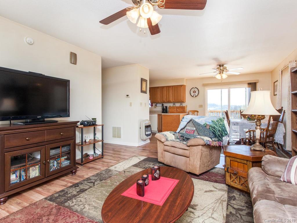 74 Murray De Bruhl Road Alexander, NC 28701 - Photo 10 of 34 Gallery Image 10