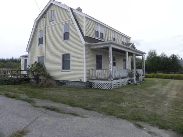 $139,000 | 260 County Road, Lubec, ME 04652