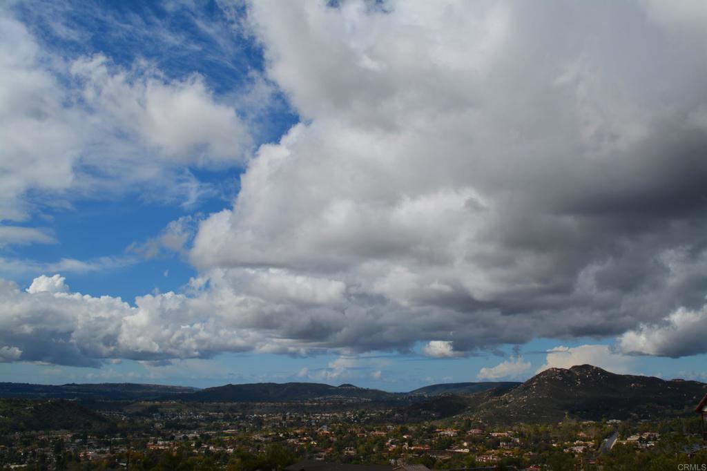 14645 High Valley Road Poway, CA 92064 - Photo 30 of 34 a view of city and building