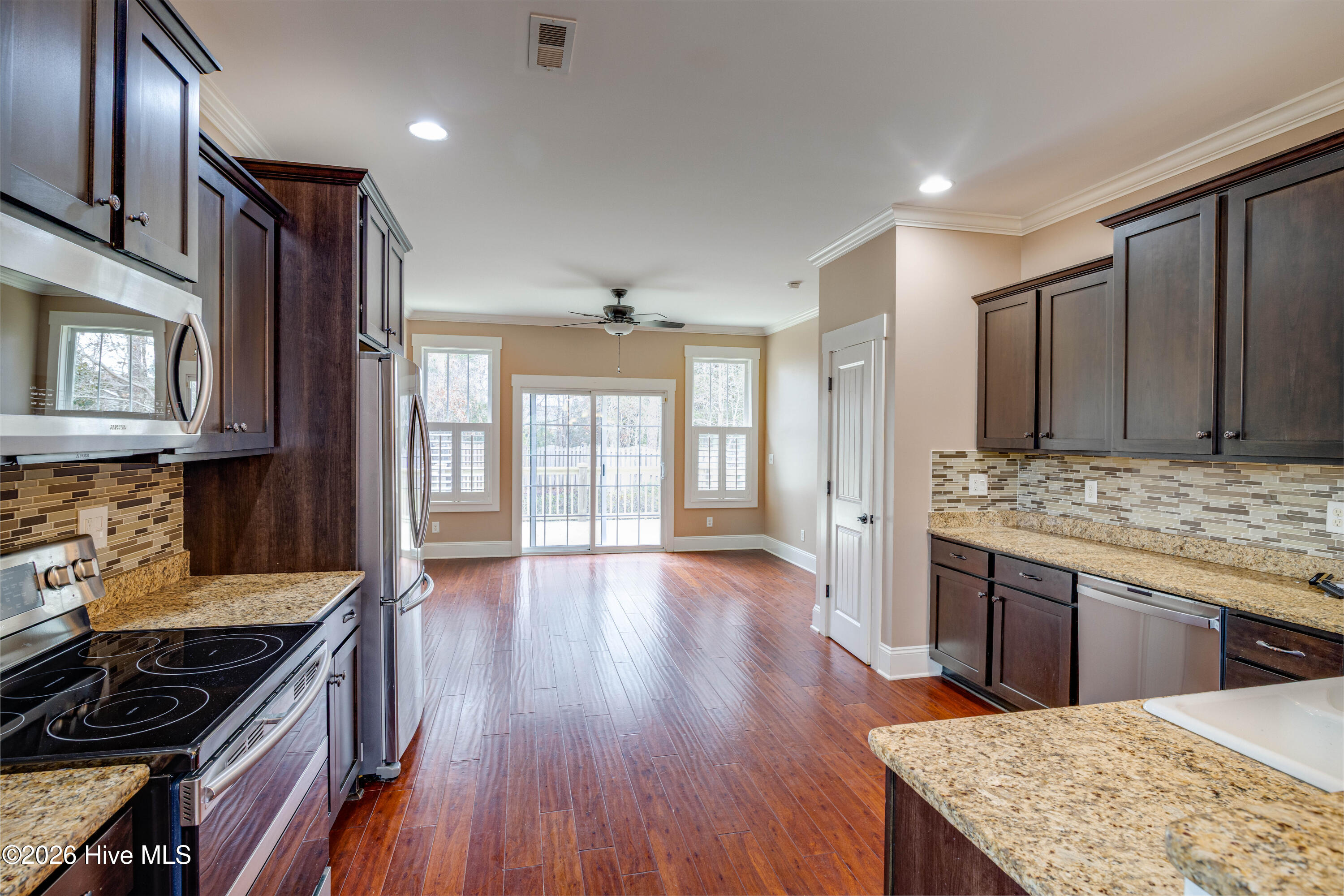 400 Belvedere Drive Holly Ridge, NC 28445 - Photo 10 of 42 Kitchen 2