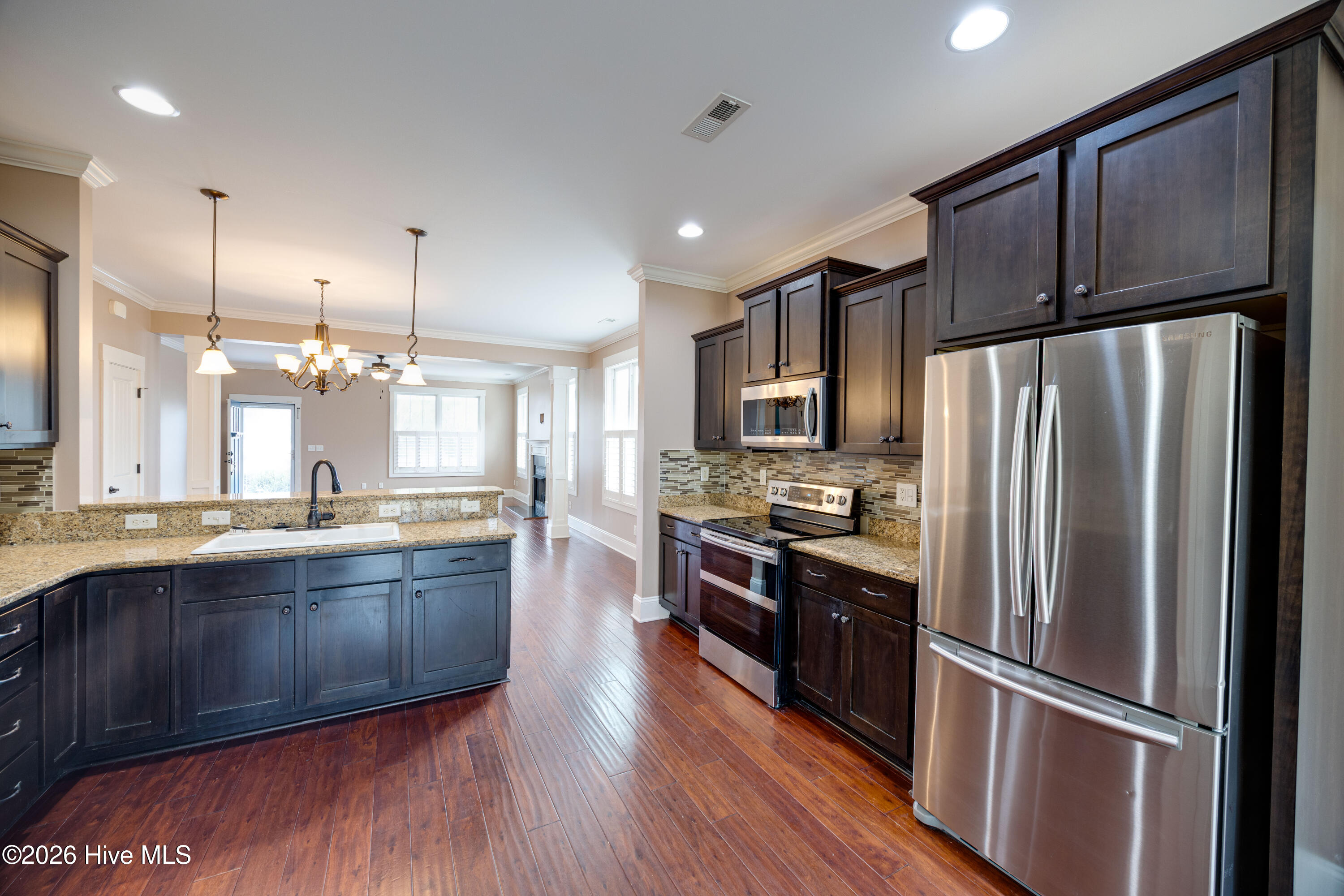 400 Belvedere Drive Holly Ridge, NC 28445 - Photo 9 of 42 Kitchen 6