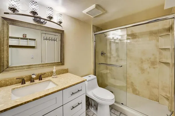 $2,700 | 100 Golden Isles Drive, Unit 815, Hallandale Beach, FL 33009