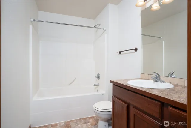 $445,000 | 20614 6th Ave Court East, Spanaway, WA 98387