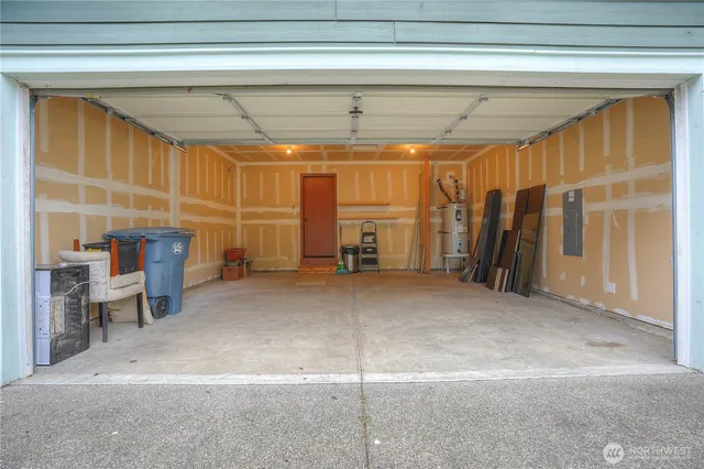 $445,000 | 20614 6th Ave Court East, Spanaway, WA 98387