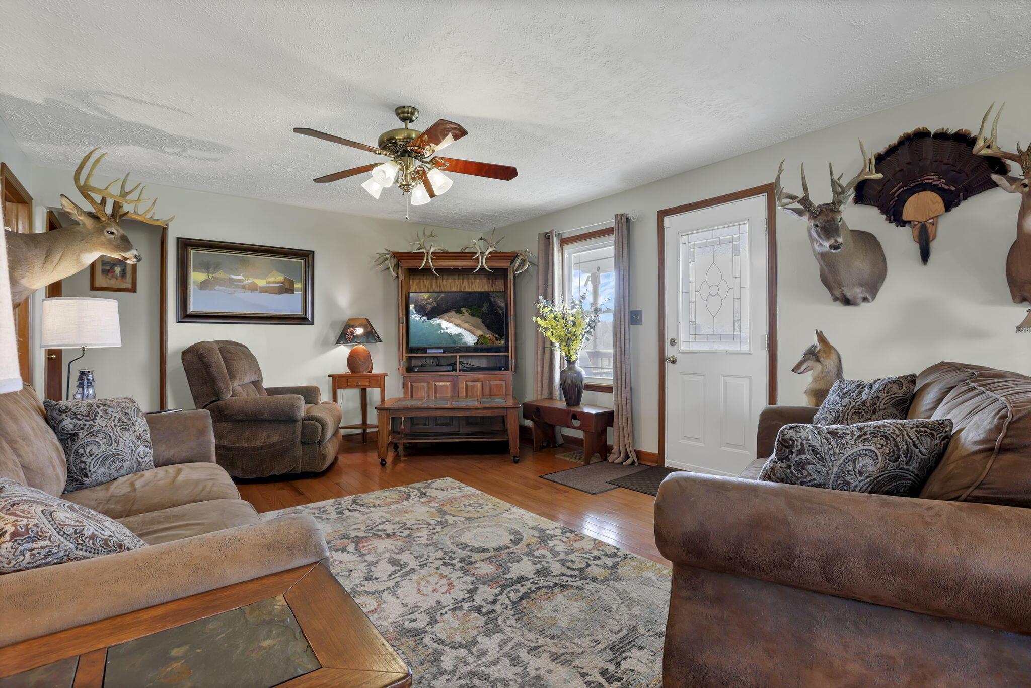 5502 Dutch Ridge Road Southeast New Straitsville, OH 43766 - Photo 13 of 80 12-web-or-mls-0V3A4145
