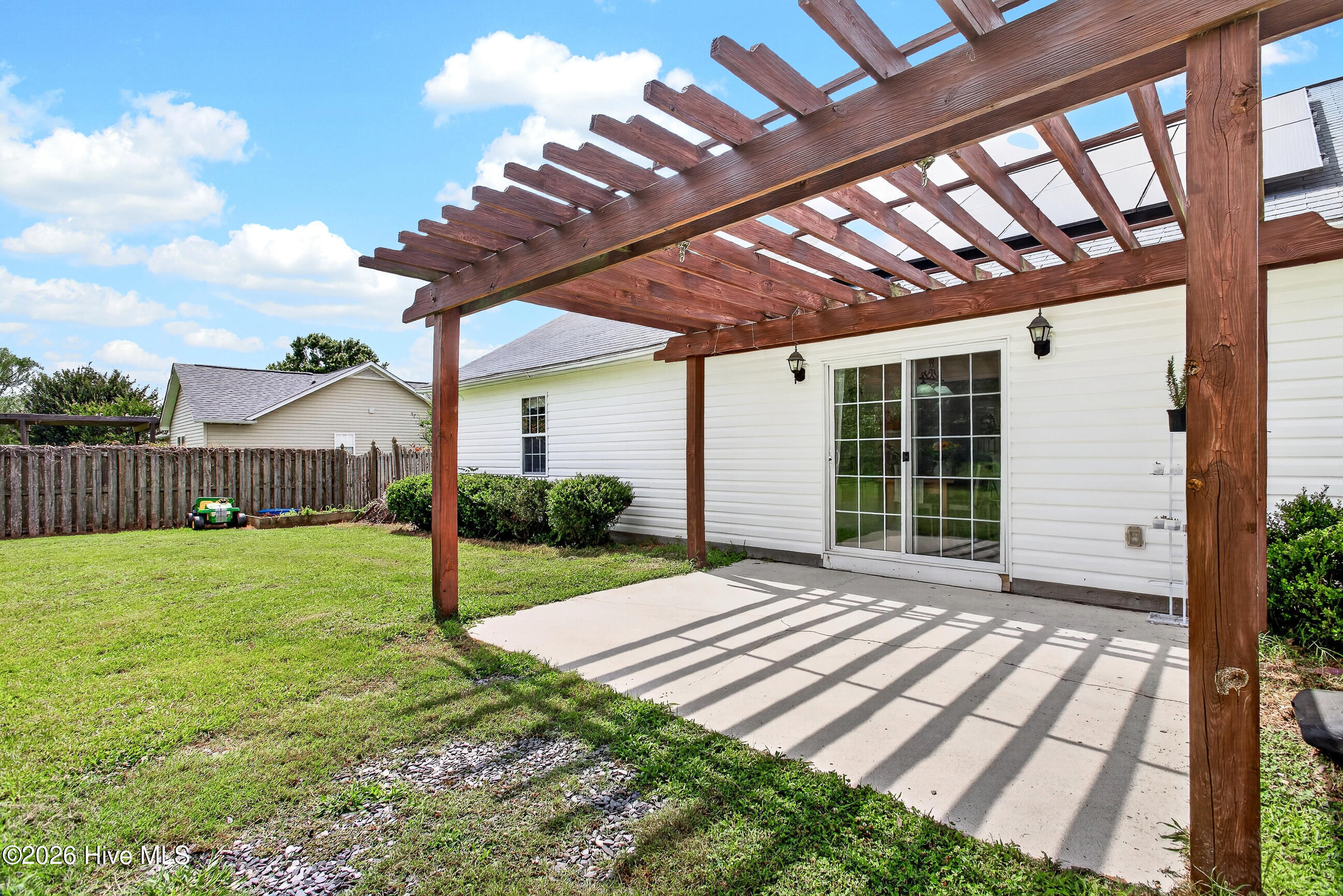 116 Annie Road Richlands, NC 28574 - Photo 23 of 33