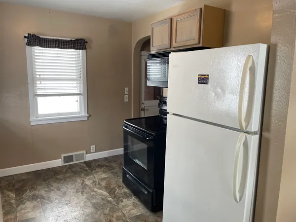 $164,500 | 317 South West Street, Angola, IN 46703