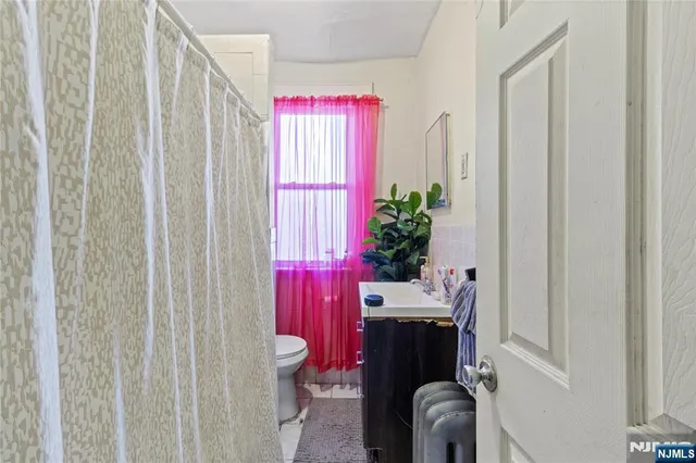 $650,000 | 92 Harrison Place, Irvington, NJ 07111