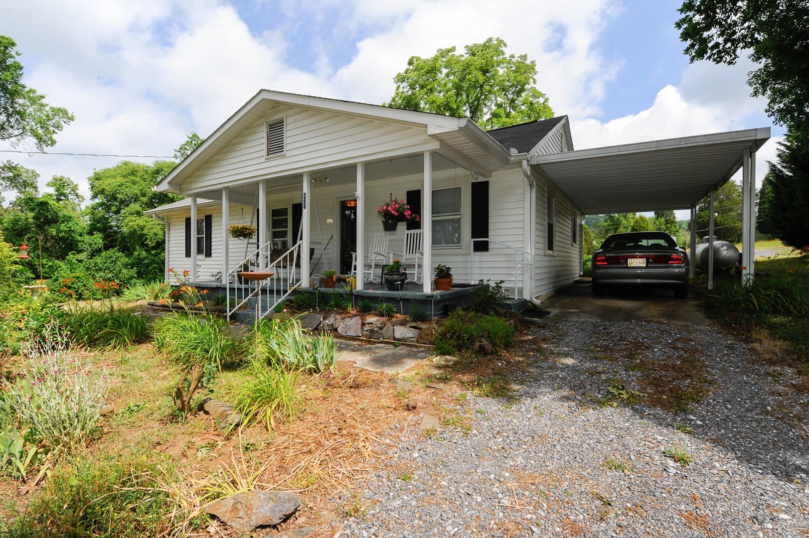 427 Roddy Branch Road Rockford, TN 37853 - Photo 1 of 37 _DSC4474