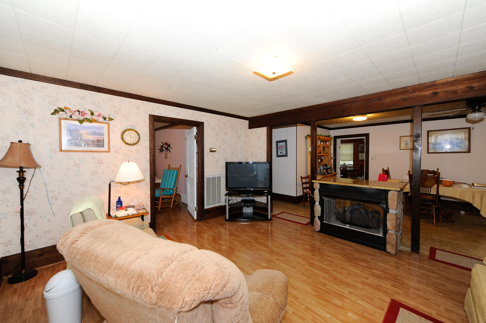 427 Roddy Branch Road Rockford, TN 37853 - Photo 7 of 37 _DSC4460