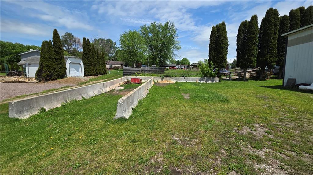 2253 Stoystown Road Friedens, PA 15541 - Photo 7 of 28 a view of a garden with tall buildings