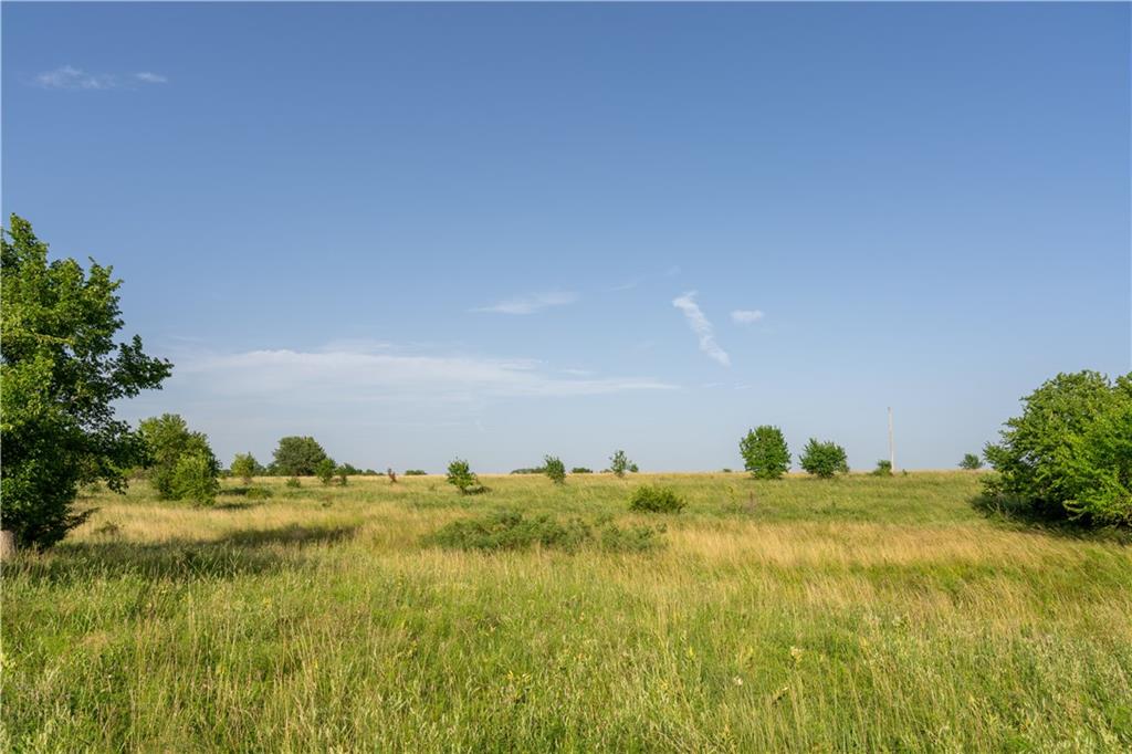 134 Haskell Road Pomona, KS 66076 - Photo 31 of 38