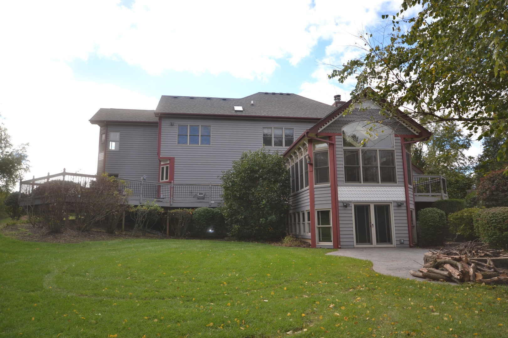 9N313 Muirhead Road Elgin, IL 60124 - Photo 48 of 61 a front view of a house with a garden