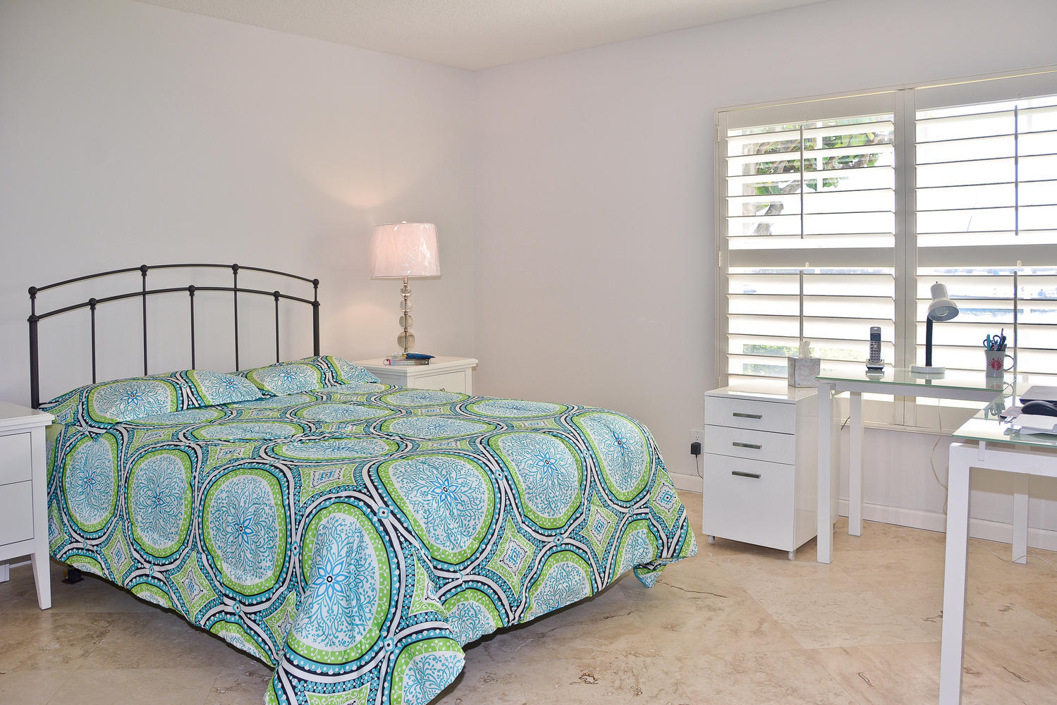 1071 Sugar Sands Boulevard, Unit 2 Singer Island, FL 33404 - Photo 9 of 18 1071 Sugar Sands Blvd 2master bedroom.jp